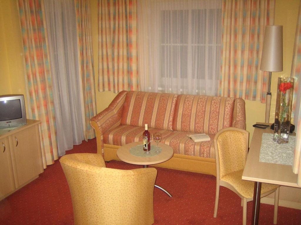 Landhotel Stofflerwirt Sankt Michael im Lungau Ruang foto