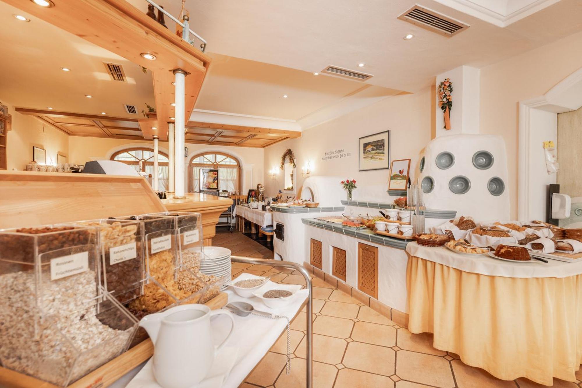 Landhotel Stofflerwirt Sankt Michael im Lungau Bagian luar foto