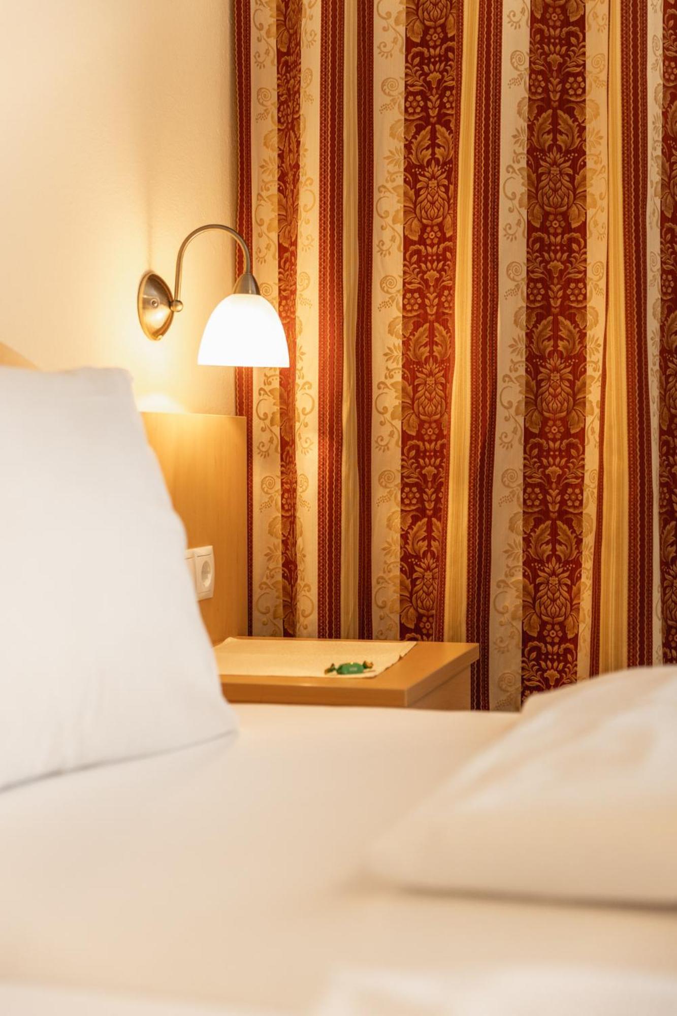 Landhotel Stofflerwirt Sankt Michael im Lungau Bagian luar foto