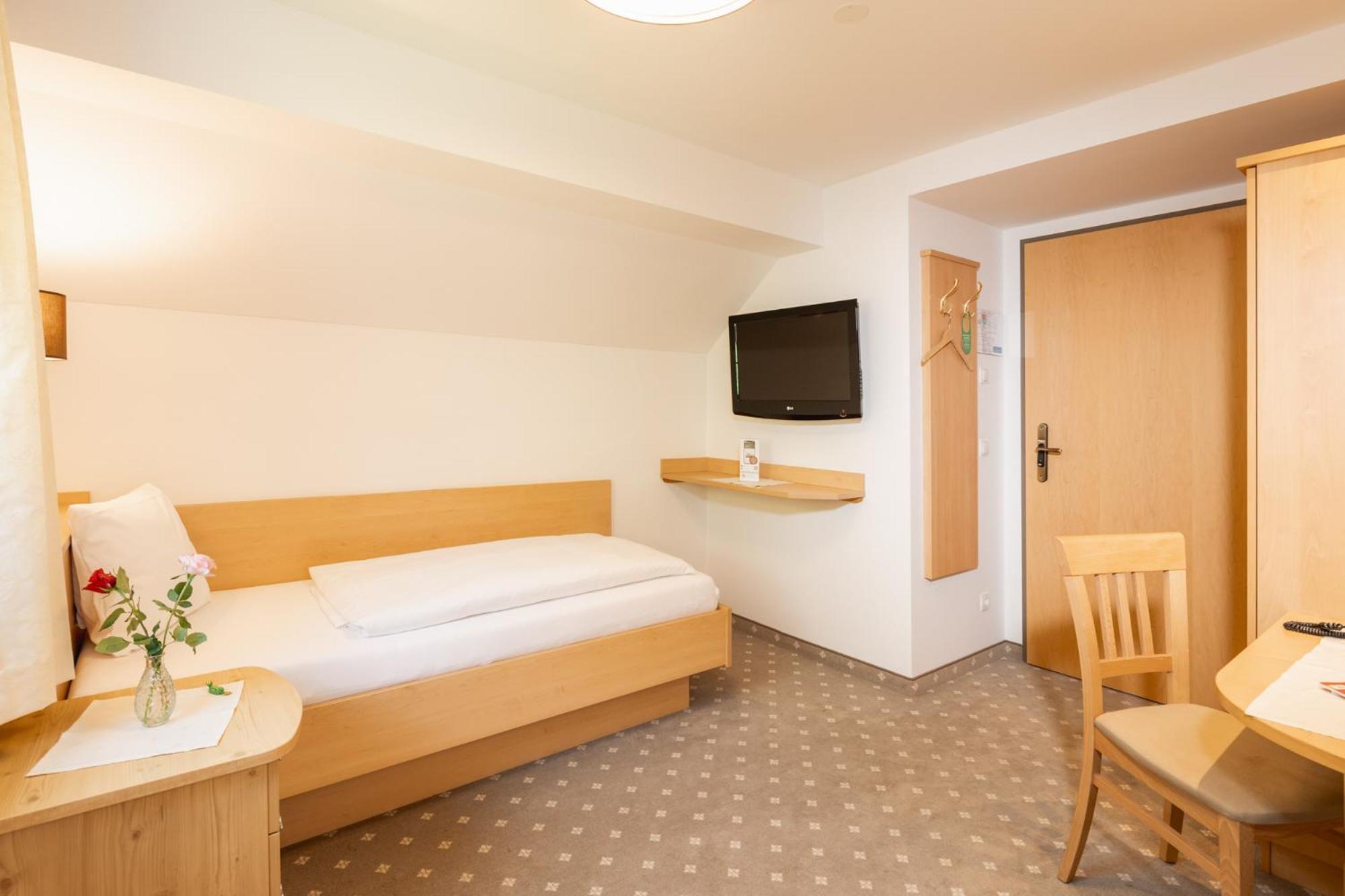 Landhotel Stofflerwirt Sankt Michael im Lungau Bagian luar foto