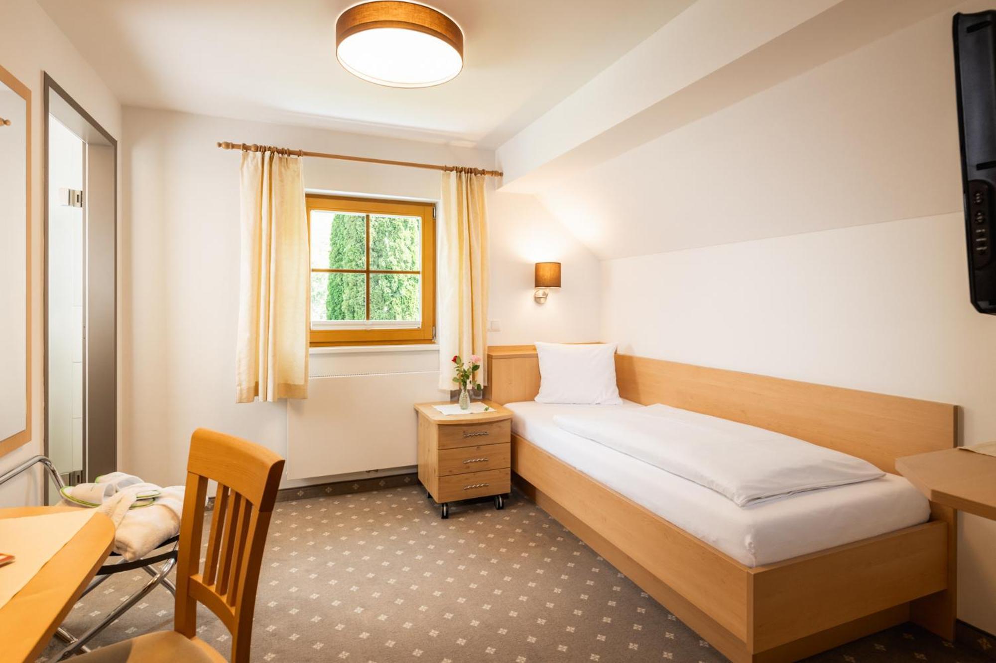 Landhotel Stofflerwirt Sankt Michael im Lungau Bagian luar foto