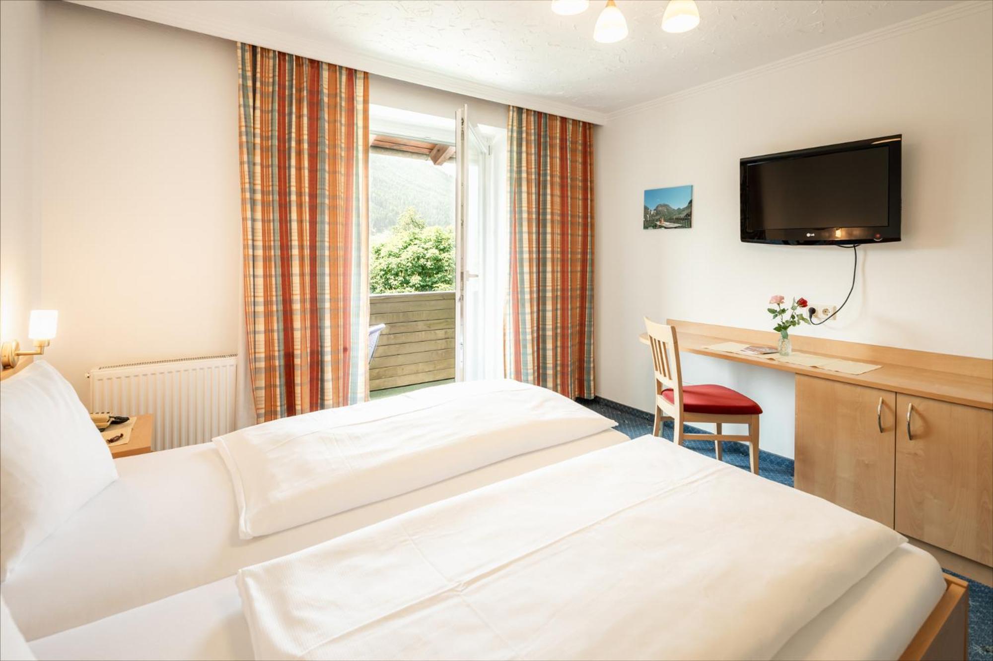 Landhotel Stofflerwirt Sankt Michael im Lungau Bagian luar foto