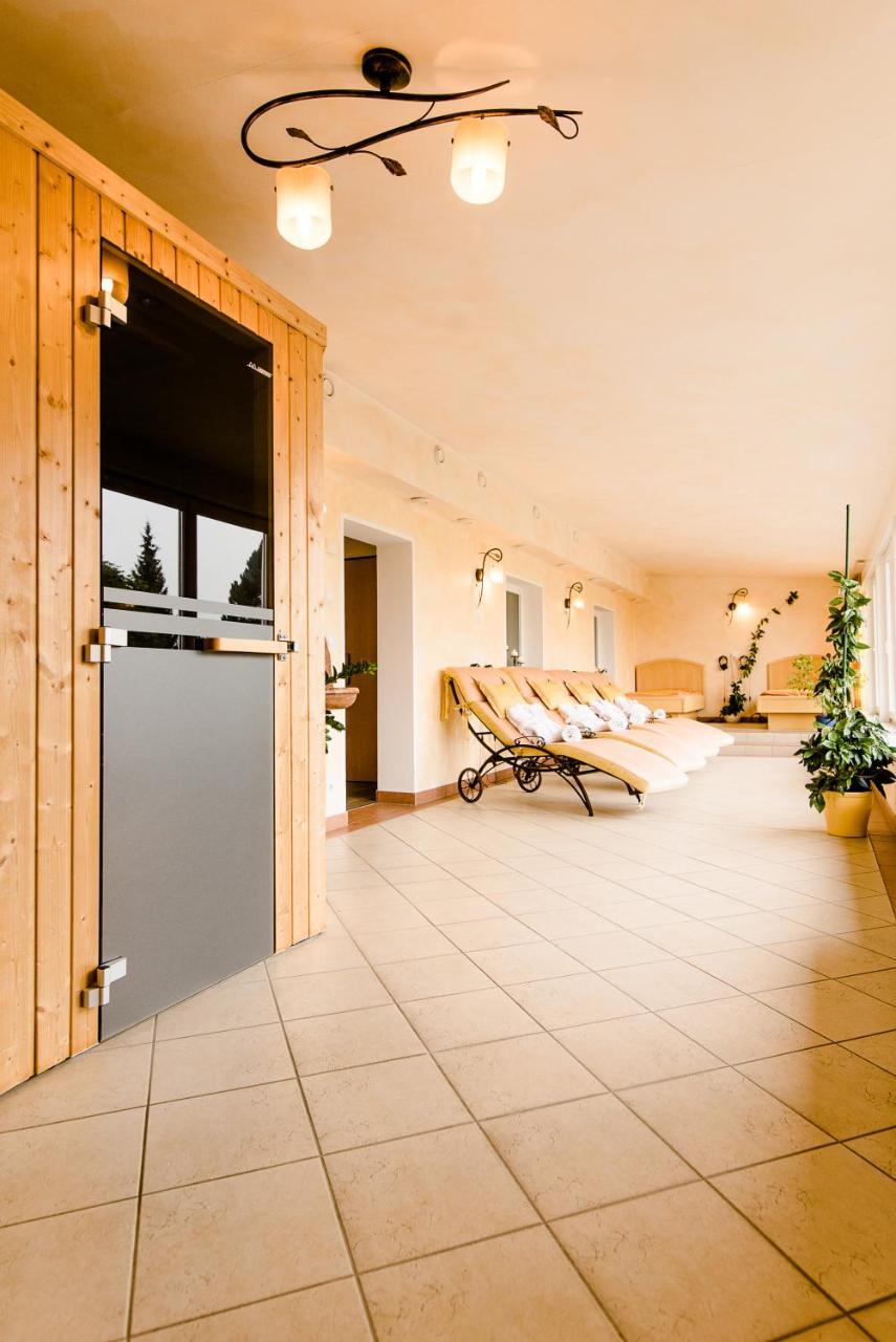Landhotel Stofflerwirt Sankt Michael im Lungau Bagian luar foto