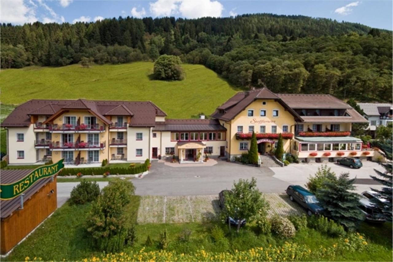 Landhotel Stofflerwirt Sankt Michael im Lungau Bagian luar foto